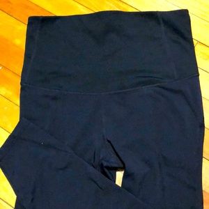 GapFit Maternity Sculpt Compression Leggings